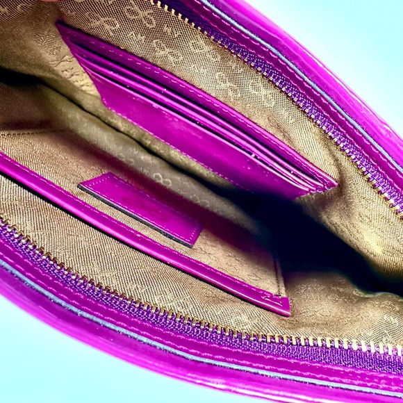 Anya Hindmarch Patent Leather Enamel Pleated Clutch Party Zip Bag in Purple - Picture 6 of 10